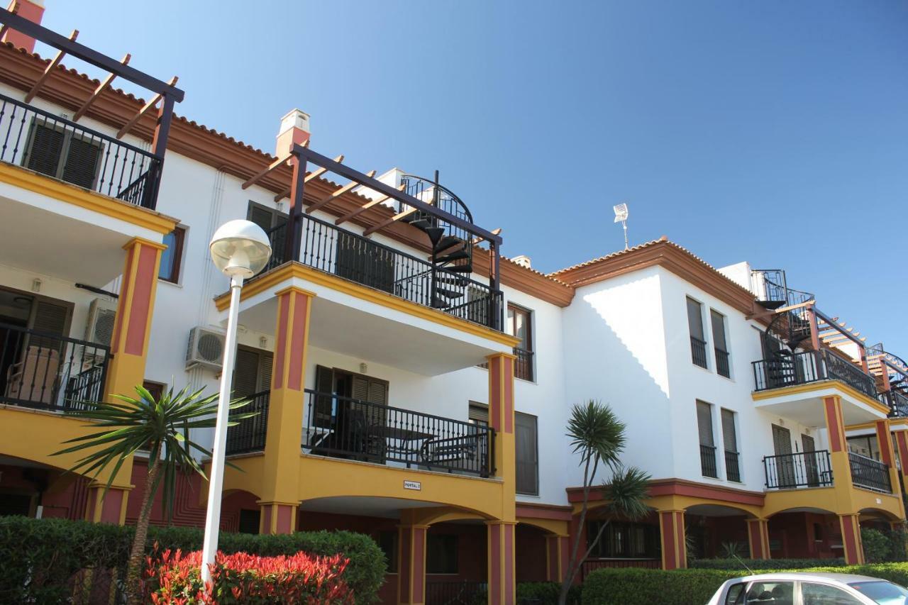 Appartement Con Jardin Y Acceso A La Piscina. à Ayamonte Extérieur photo