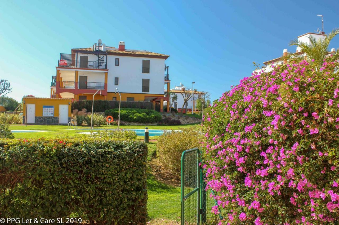 Appartement Con Jardin Y Acceso A La Piscina. à Ayamonte Extérieur photo